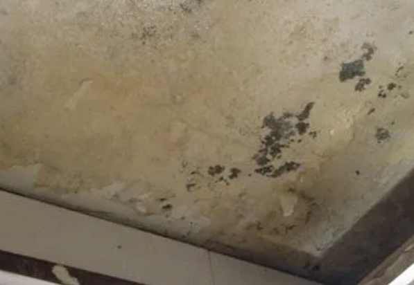 榆树阳台漏水维修公司分享下榆树卫生间渗水维修需要注意哪些问题。